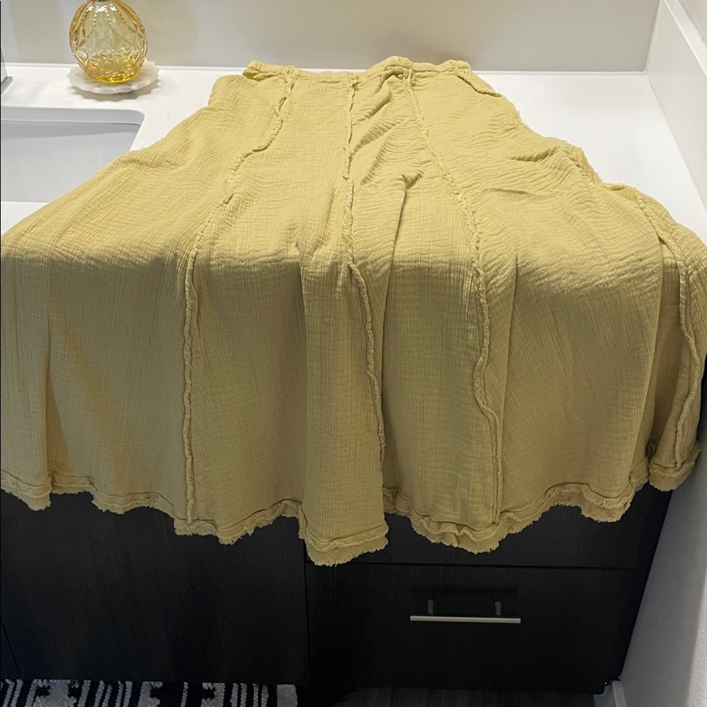 Yellow Textured maxi skirt
